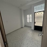 Cho Thuê Nhà Nguyên Căn 1 Trệt, 1 Lầu (3X9M) Q. Tân Bình: 8,5 Triệu/Tháng