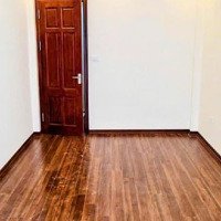 Bán Nhà Đại Mỗ , Nam Từ Liêmdiện Tích35M X 5 Tầng Giá 4T6