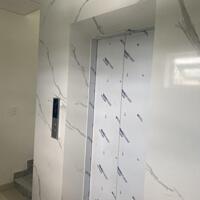 Cho thuê nhà 4.5 tầng mặt tiền Xô Viết Nghệ Tĩnh - ( ngang 5m , thang máy )