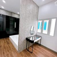 BÁN NHÀ 2 LẦU KDC NAM LONG CẦN THƠ