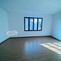 Nhà Đẹp Rẻ View Hồ ,Nguyễn Chính, N. 521 Triệuương Định Diện Tích: 30Mx5T Giá Bán 5.5 Tỷ