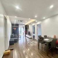 Bán Gấp-Chung Cư Yên Hòa-Cầu Giấy-80M2-3 Ngủ-Góc-Giá: 5,6 Tỷ