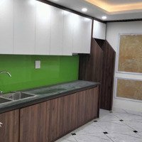 Bán Nhà Ngọc Hồi - Hoàng Mai,Diện Tích38M2X5T. Gía 6,46 Tỷ. Gần Phố - Ngõ Thông- Kinh Doanh