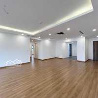 Chính Chủ Bán Căn Góc 140M2, 3Pn 2 Vệ Sinhtầng Trung, Ban Công Nam Tòa Paragon Cầu Giấy