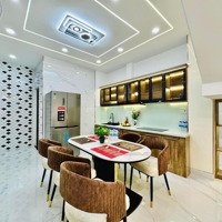 Vài Bước Ra Công Viên Làng Hoa, 3 Tầng(4X15), 60M2, Nguyễn Văn Khối P9 Gò Vấp, Chỉ 6,8 Tỷ