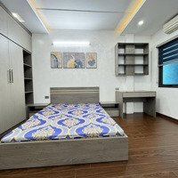Hộ Khẩu Cầu Giấy,Nhà Phố Vip Chùa Hà, Ô Tô Đỗ Cửa ,55M2X5 Tầng, Giá 1X Tỷ Nhỏ.lh : 0977 880 958
