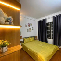 Siêu Phẩm- Nhà 36M2 X 5 Tầng Thông Sàn Cực Đẹp - Võ Chí Công Gần Hoàng Quốc Việt - 6.25Tỷ