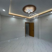 Hẻm 161 Lạc Long Quân Quận 11_Nhà Mới 2 Tầng ( 2 Phòng Ngủ 2Wc) _Ngang 4M Dài 10M_ Sát Hẻm Ô Tô_Nhỉnh 4 Tỷ