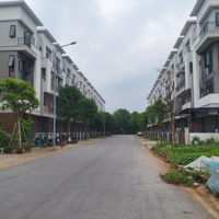 Bán Nhà Biệt Thự Đẹp Tại Centa City - 4 Phòng Ngủ 5Pt, 4Tầng, Giá Bán 4,55 Tỷ