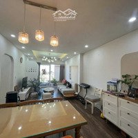 Bán Căn Góc 3 Phòng Ngủtại Tòa Quang Minh View Trực Tiếp Hồ Tây, Đồ Đẹp Giá 85 Triệu/1M2 Kim Ngân 0946675668