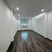 Nhà Đẹp Tại Trung Tâm Thạch Bàn 70M2 - Ô Tô Đỗ Cửa - Tiện Ích Đầy Đủ