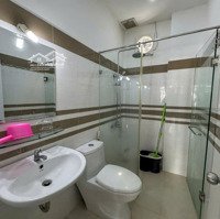 Phan Tây Hồ, P7, Phú Nhuận
- Diện Tích 40M2 Trệt 4 Lầu 4 Pn , Sân Thượng, Liên Hệ: 0906389979 Tuấn