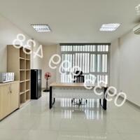 Cho thuê văn phòng 68 m2 sẵn bàn ghế chỉ 14 tr/tháng. LH: OFFICE DANANG