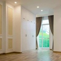 Siêu Phẩm Nguyễn Văn Cừ,Diện Tích49M2, Vị Trí Vàng, Nhà Đẹp Ở Ngay, Tiện Ích Ngập Tràn, Giá Bán 9 Tỷ 8