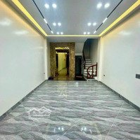 Bán Nhà Thạch Bàn 6 Tầng Thang Máy 42M2 - 7 Tỷ. Mới Đẹp, Gara Ô Tô