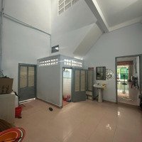 Căn Nhà Góc Cực Lớn Trên 200M2 Cần Bán Gấp. Nhà Ngay Trung Tâm Đắc Địa Đường Lê Văn Sỹ, P14, Q3