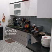 Cần Bán Nhà 4 Tầng Gần Biển , 2 Mặt Tiền Đường Trước Sau Thoáng Mát Nhà Đẹp Có Gara Đậu Xe