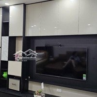 Bán Nhà Hồng Tiến , Bồ Đè , Long Biên . 63M2*5T , 14.9 Tỷ . Thang Máy , Ô Tô 7 Chỗ Vào Nhà .