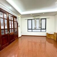 Phân lô Vương Thừa Vũ 32m2 x 5 tầng , lô góc ngõ thông kinh doanh