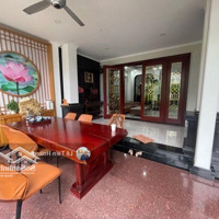 Bán Nhà Biệt Thự Phố 122.5M2 Giá 18.5 Tại Nine South Estates Phước Kiển Nhà Bè