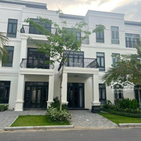 Hàng Hiếm Bán Nhà Biệt Thự Tại West Lakes Golf & Villas, Giá Bán 3,35 Tỷ, 84M2