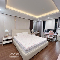 Bán Căn 3N Full Đồ Sổ Đỏ Cất Két - Vinhomes Metropolis, Ba Đình Giá Bán 17 Tỷ. Lh : 0976299602