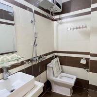 Bán Nhà Riêng Tại Đường Phan Đình Giót, 18,8 Tỷ, 74,2M2 - View Đẹp, Giá Tốt Nhất