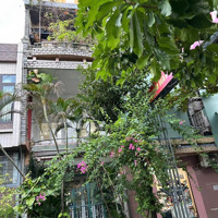 Chính Chủ Cần Bán Nhà Nguyên Căn, Vị Trí Tốt, Giá Hợp Lý