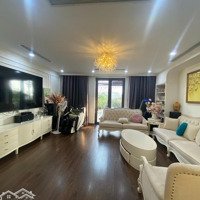 Bán Nhà Riêng Tại Phố Hồng Tiến, 38 Tỷ, 168M2, Đẹp, Đẳng Cấp Thượng Lưu, Giá Tốt, Nhiều Tiện Ích