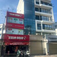 Cho thuê  tòa nhà mặt tiền 372 Lê quang định, P 11, Bình Thạnh Dt: 4x20, hầm 7 lầu, thang máy