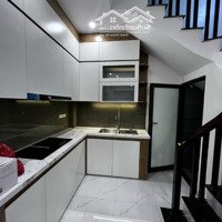 Nhà Riêng Đông La - Hà Đông 34M2, 5 Tầng, 3 Ngủ, 10 Phút Đến Lê Trọng Tấn, Ô Tô Đỗ Gần