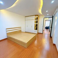 Bán căn hộ tập thể Nam Đồng hồ Đắc Di Đống Đa 128 m²