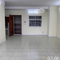 Chủ Gởi Căn Hộ H2 Hoàng Diệu Quận 4 3 Phòng Ngủ105M2 Giá Bán 4,2 Tỷ 0936625878