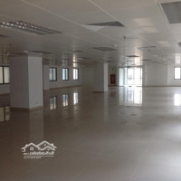 Cho Thuê Văn Phòng Phố Trần Duy Hưng,Cầu Giấy,Hà Nội,Dtsd 160M2,Sàn Thông,Giá 19 Triệu/Tháng