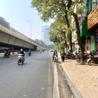 Bán Nhà Mặt Phố Nguyễn Chí Thanh - Kinh Doanh - Vị Trí Đẹp - 40M2 X 4Tầng - 5Mmặt Tiền- Giá 18. X Tỷ