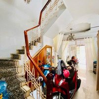 Chỉ 10Ty99 ,Nhà Hẻm Xe Hơi 60M2 5 Tầng 5 Phòng Ngủngay Gần Ubnd Quận Phú Nhuận