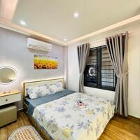 Nhà đẹp 2 lầu gần Ngã tư Hàng Xanh - Đinh Bộ Lĩnh, Phường 26 , Bình Thạnh. Giá: 2 Tỷ 290 / 48m2 , sổ riêng