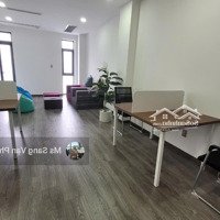 Văn Phòng 35M2 Vạn Phúc City, Thang Máy, Máy Lạnh, Hầm Xe. Nội Thất Bàn Ghế Như Hình. Giá Bán 7.5 Triệu