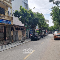 Bán Nhà 63M2 Phố Hoàng Sâm, Cầu Giấy - Phân Lô Oto Tránh - Thoáng Trước Sau - Kinh Doanh - An Sinh