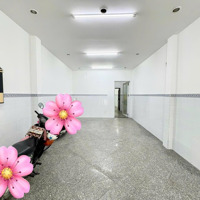 *Đối Diện Đầm Sen* [4,1 X 16 ] Có Ô Lắp Thang Máy (Ko Lộ Giới)