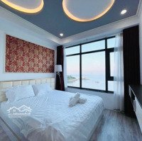 Cho Thuê Căn Hộ View Biển Đẹp 2 Phòng Ngủ Nội Thất Mới Tinh