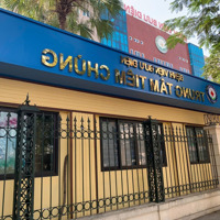 Bán Nhà Định Công - Gần Bệnh Viện Bưu Điện - Giá Bán 9 Tỷ 2 - 82M Đầy Đủ Nội Thất