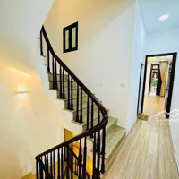 Bán Nhà Định Công - Gần Bệnh Viện Bưu Điện - Giá Bán 9 Tỷ 2 - 82M Đầy Đủ Nội Thất