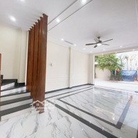 Bán Nhà Phương Canh,Trịnh Văn Bô, Thang Máy, Oto,Diện Tích42M2, 4T, Giá Bán 8,3Tỷ.lh Ngay E Tùng 0964234476