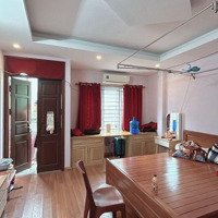 Kim Đồng Hiếm Nhà Tầm 7 Tỷ.ngõ 3 Gác Tránh Xe Máy,Nhà Dân Xây Kcbt Chắc Chắn.nhà Cong Mới Tiện Ích