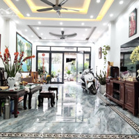 Hàng Đầu Tư Mễ Trì Thượng - Mặt Ngõ Thông - Ô Tô 16 Chỗ Vào Nhà - Kd Văn Phòng 50M Hơn 10Tỷ