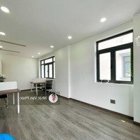 Văn Phòng 30M2, Full Nội Thất, Có Ban Công View Công Viên Giá Tốt Chỉ 7 Triệu