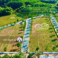 Siêu Phẩm Nghỉ Dưỡng, View Suối, 300M2 Mặt Tiền 20M, Đường Rộng 7M Tại Hoà Lạc. Chỉ Hơn 15 Triệu/M2