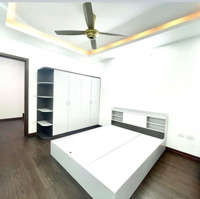 Cần Tiền Bán Gấp Căn Nhà 35M X 5 Tầng Ngay Gần Gã 6 Ô Chợ Dừa.