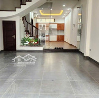 Chính Chủ Bán Gấp Tòa Văn Phòng Phố Dương Khuê - Cầu Giấy 65Mx5Tầng Chỉ Hơn 26Tỷ